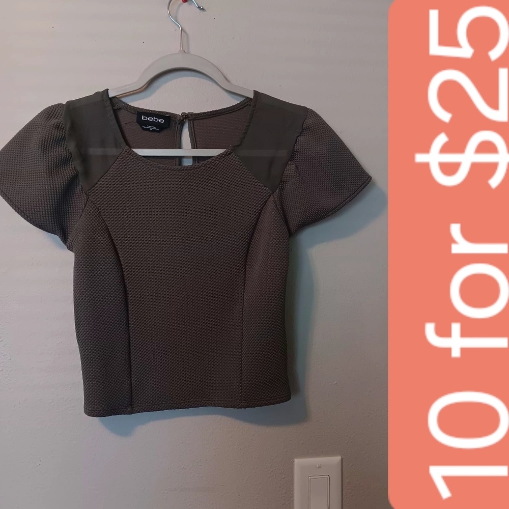 bebe Textured Knit Top in Taupe